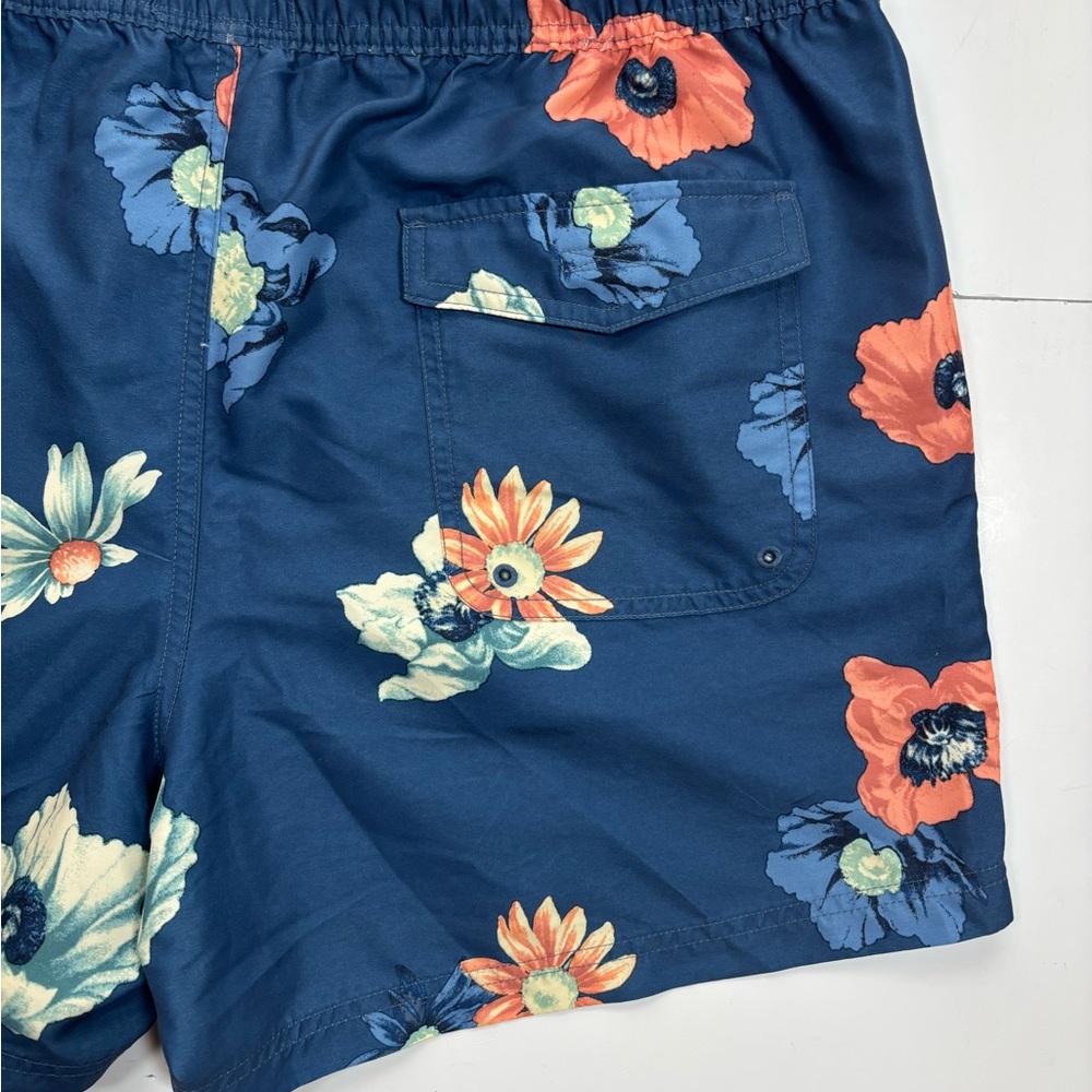 American Eagle 4.5” Blue Floral Swim Trunks Shorts Size L - Picture 10 of 12